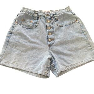 Vintage Denim High-Waisted‎ Jean Shorts